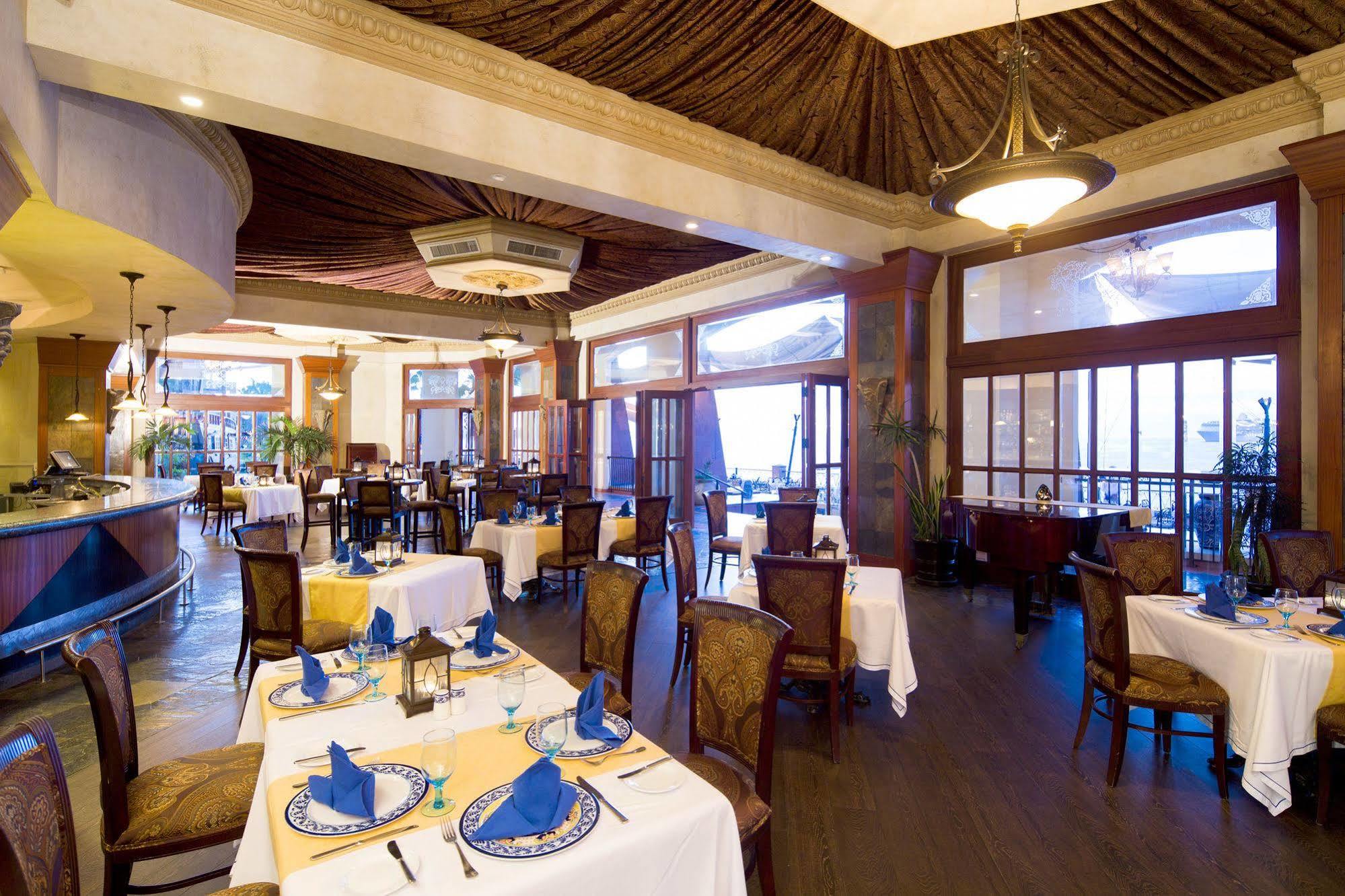 Villa Del Arco Residences 카보산루카스 외부 사진